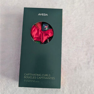 Aveda Captivating Curls Heatless Curling Set -NIB
